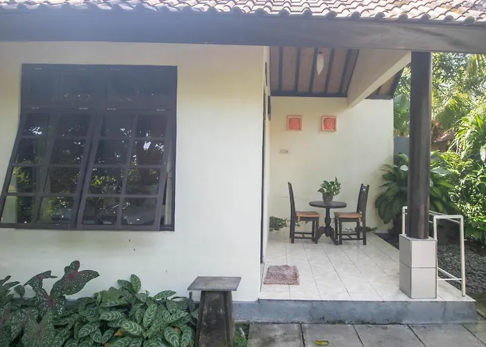 Guest house Giri Sari Bali
